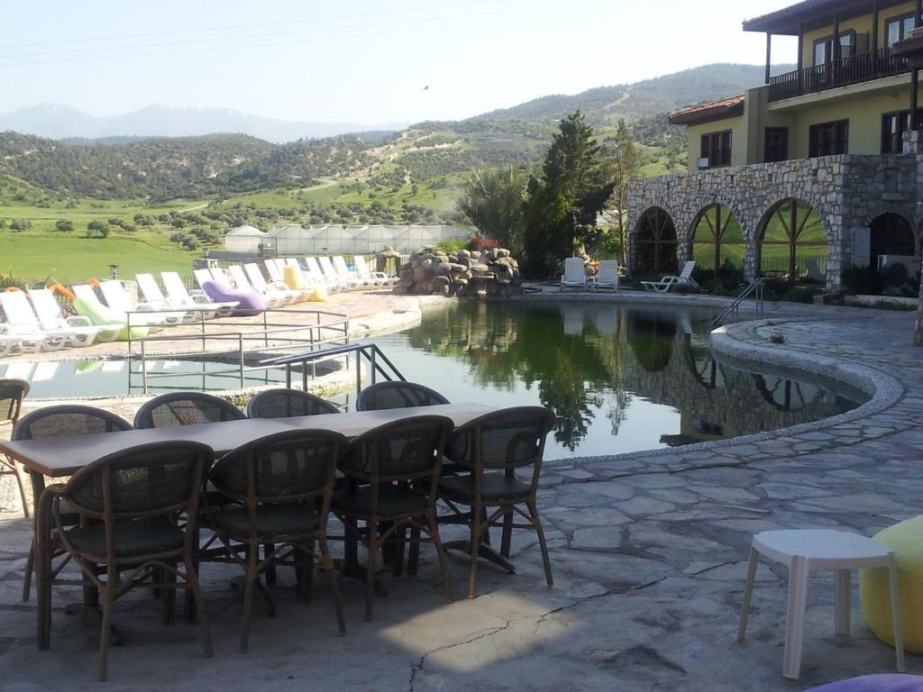 Umut Thermal Spa & Wellness Hotel Karakiran Exterior photo