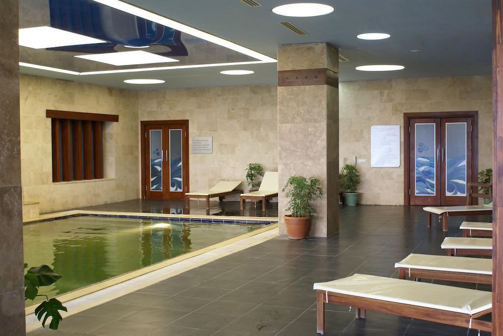 Umut Thermal Spa & Wellness Hotel Karakiran Exterior photo