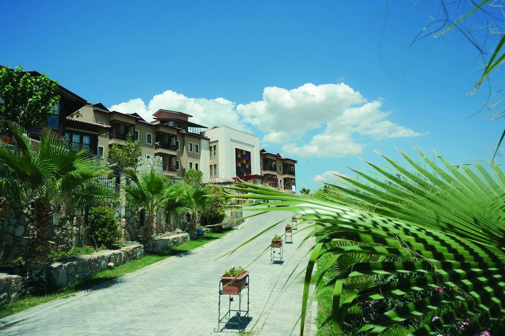 Umut Thermal Spa & Wellness Hotel Karakiran Exterior photo