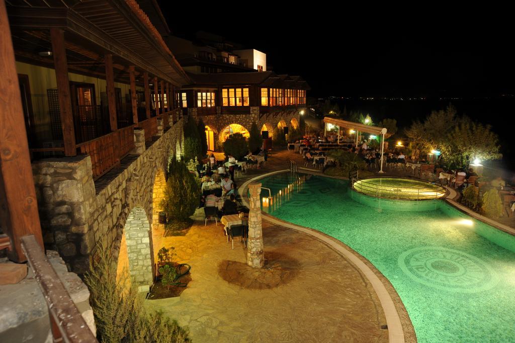 Umut Thermal Spa & Wellness Hotel Karakiran Exterior photo